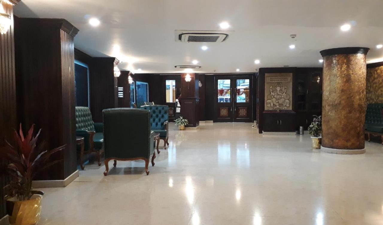 Hotel Atithi Γουβαχάτι Εξωτερικό φωτογραφία